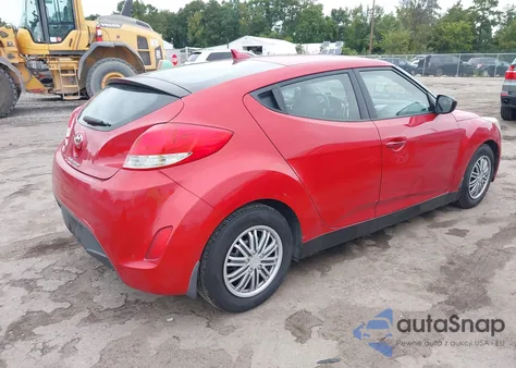 2013 Hyundai Veloster Base W/Black from USA, damaged, VIN KMHTC6AD9DU146058